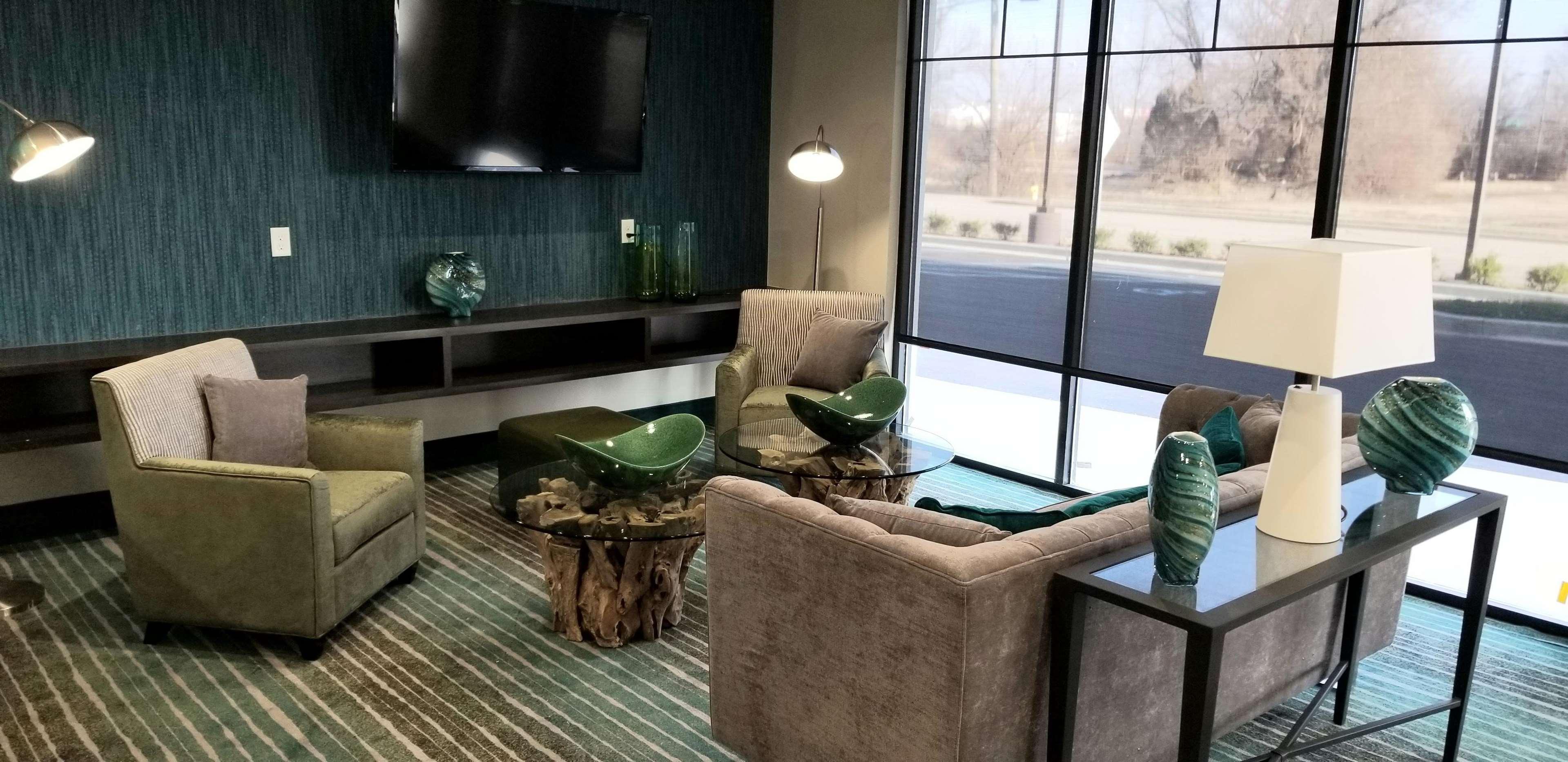 Comfort Inn & Suites Clarksville - Louisville North エクステリア 写真