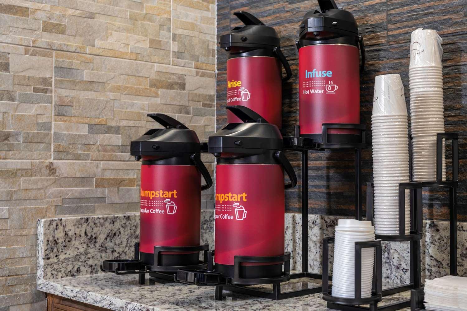 Comfort Inn & Suites Clarksville - Louisville North エクステリア 写真