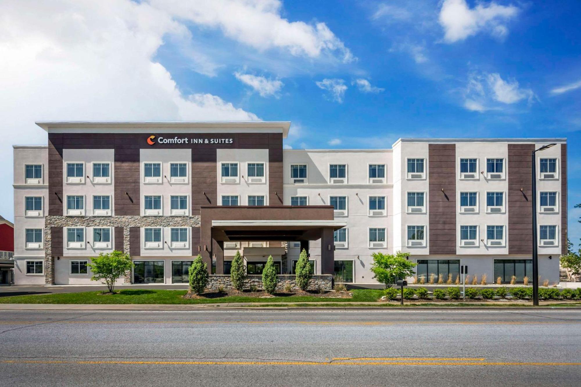 Comfort Inn & Suites Clarksville - Louisville North エクステリア 写真